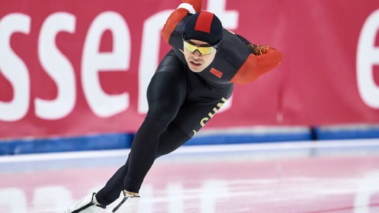 Chinese skaters launch World Cup campaign with double bronze in Poland