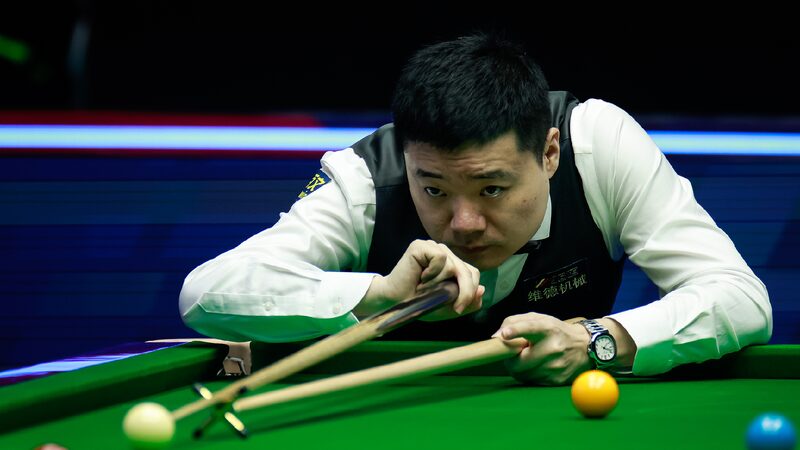 Ding Junhui defeats Joe Perry to reach round of 32 at WST World Open