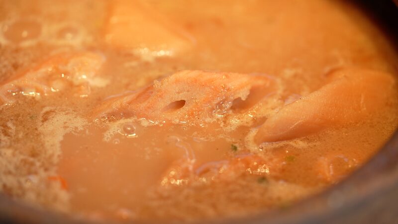 Enjoy hearty home cooking in Wuhan video poster