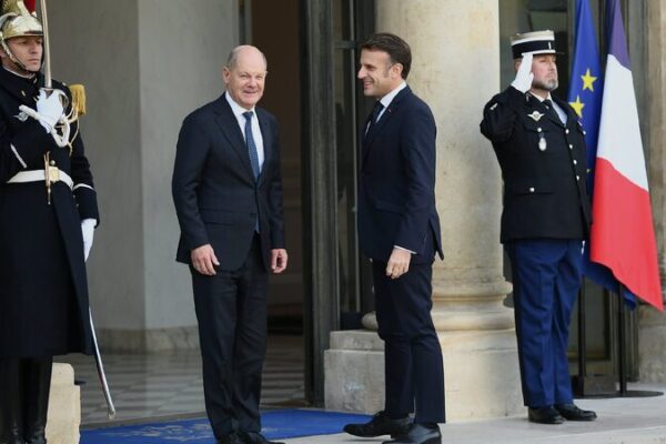 European Leaders Talk Defense and Peace in Ukraine ποΈ Europe talks up defense spending amid Ukraine peace plan divisions