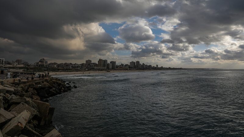 Hamas says solution reached over release of Palestinian prisoners