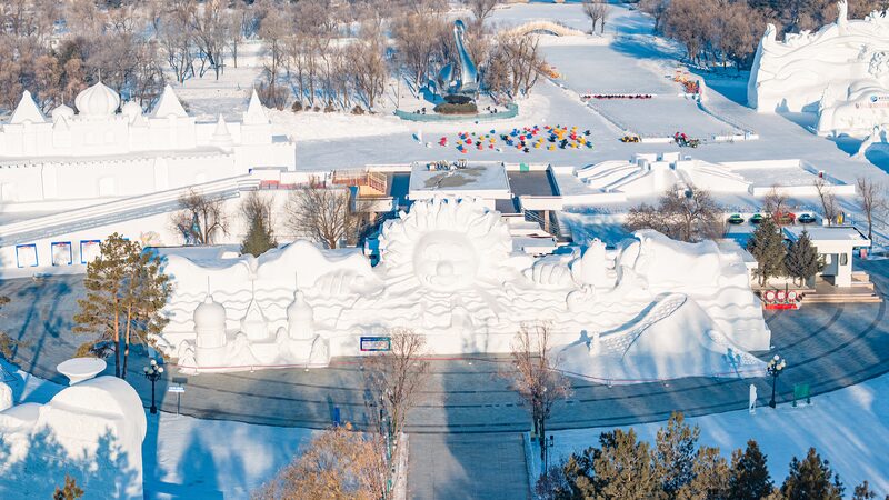 Live_Come_to_Harbins_Sun_Island_and_build_a_snowman - My Global News: Young Voices Live: Come to Harbin's Sun Island and build a snowman