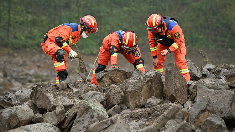 Live: Latest on rescue efforts in Sichuan landslide
