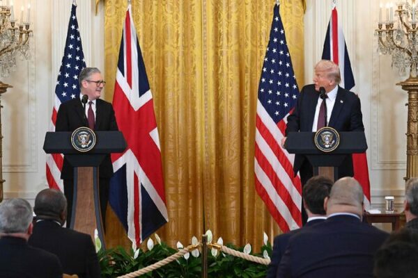 President Biden and Prime Minister Sunak Talk About Helping Ukraine πΊπ¦ Trump dismisses Starmer's call for U.S. military guarantees in Ukraine