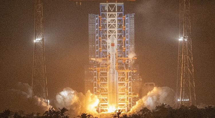 China launches 18 satellites from Hainan commercial launch site