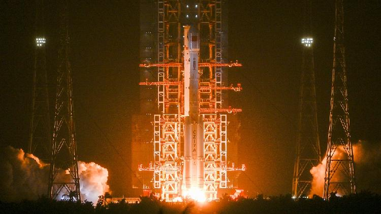 China launches new communication technology test satellite