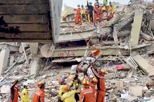 China_rushes_aid_rescuers_to_Myanmar_after_magnitude-79_earthquake_poster - My Global News: Young Voices China rushes aid, rescuers to Myanmar after magnitude-7.9 earthquake video poster