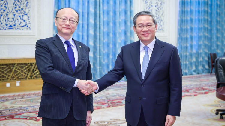 China to expand all-round cooperation with ADB: Chinese premier