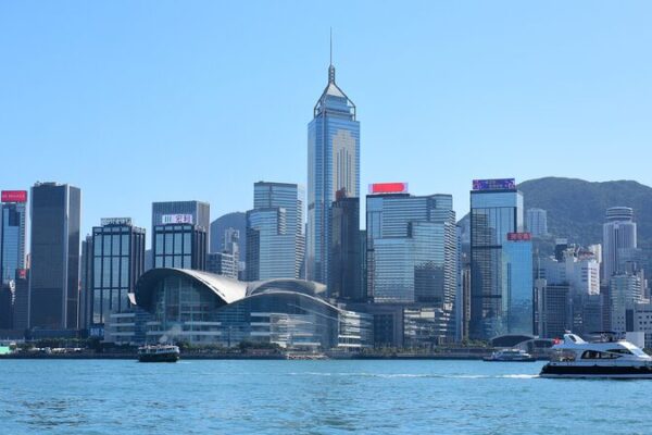 China Promises a Bright Future for Hong Kong and Macao π China to support long-term stability of Hong Kong, Macao