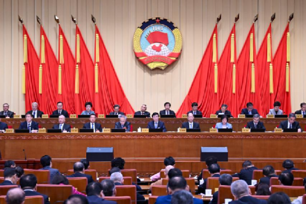 China’s Top Political Advisors Wrap Up Important Meeting π China's top political advisory body closes standing committee session