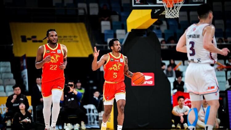 Guangsha_Lions_defeat_Shanghai_Sharks_for_team_record_35th_win_in_CBA - My Global News: Young Voices Guangsha Lions defeat Shanghai Sharks for team record 35th win in CBA