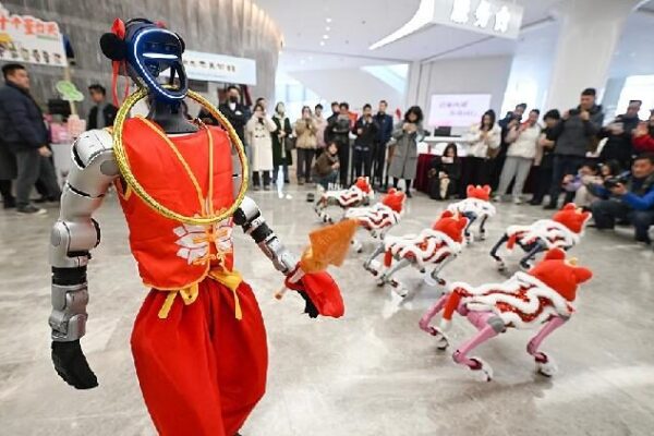 How should China respond to US policy package?