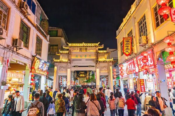 China’s Economy is Growing Again! Here’s Why π Key indicators show China's economic recovery gaining momentum