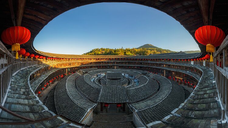Live: Discover Fujian tulou in Yongding, southeast China