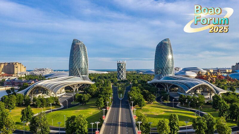 Feel the ‘Hainan Vibe’ at Danzhou’s Sunny Coast! πποΈ Live: Feel the 'Hainan Vibe' at the coastline of Danzhou City