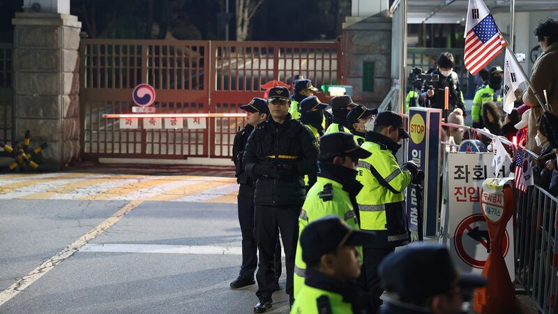 Who is South Korean President Yoon Suk-yeol? Live: Latest updates on South Korean President Yoon's release video poster