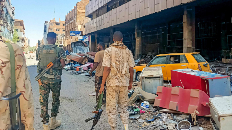 Sudanese army takes control of Khartoum airport, other strategic sites
