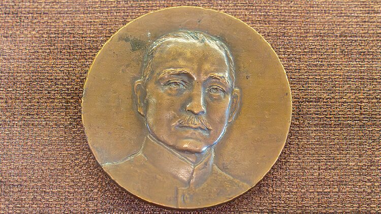 Sun Yat-sen remembered 100 years after death