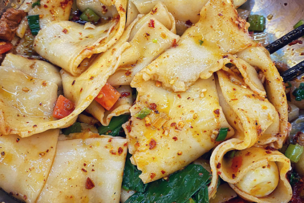 Meet Biangbiang Noodles: As Wide As Your Belt! These noodles are as wide as your belt