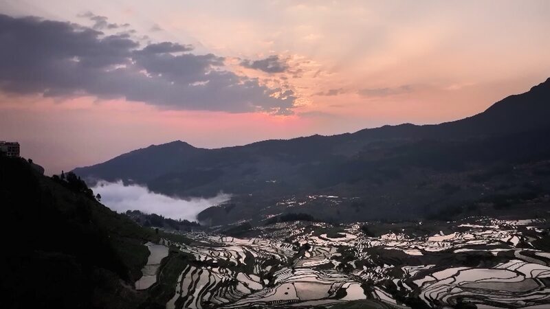 Tourism boost reinvigorates Yunnan's centuries-old rice terraces video poster