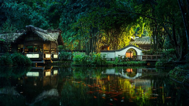 Where Poetry Blooms: A pilgrimage to Du Fu's thatched cottage