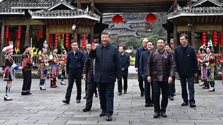 Xi Jinping visits ethnic village in Guizhou for rural revitalization