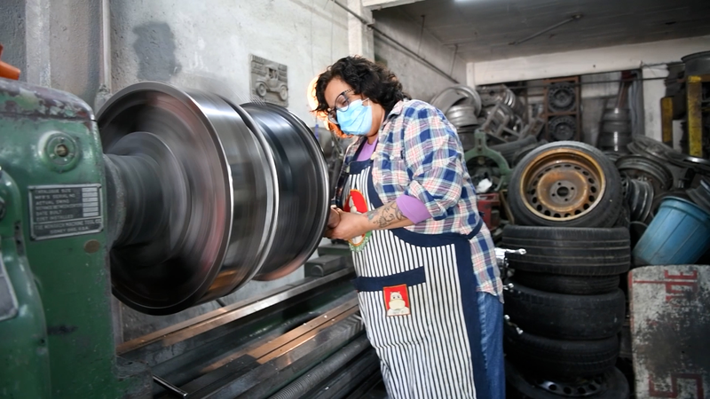 AI_offers_hope_as_Mexicos_small_businesses_struggle_for_credit_poster - My Global News: Young Voices AI offers hope as Mexico’s small businesses struggle for credit video poster