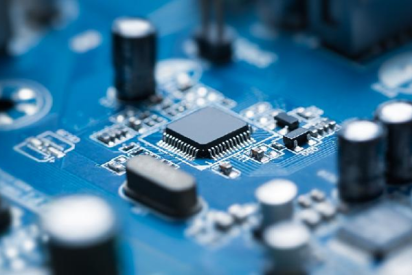 Analysts expound on China's tech path beyond U.S. tariffs