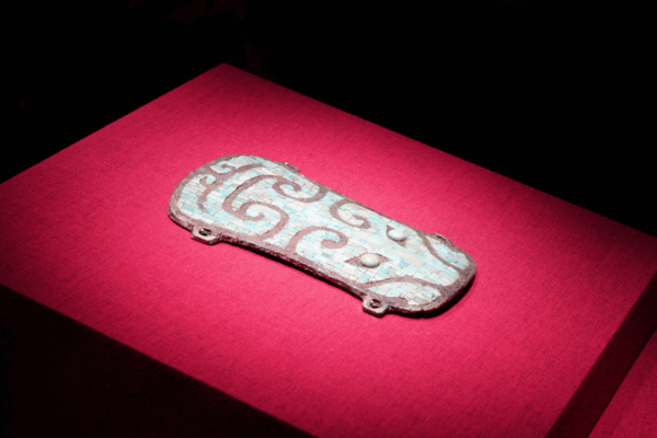 Time Travel Fun: Exploring Ancient China at Luoyang’s Cool Museum! π Bridging civilizations: Media group gains insight into ancient Luoyang