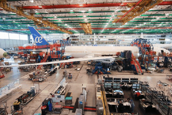 Can American Factories Be Amazing Again? ๐ง Can U.S. manufacturing be great again?