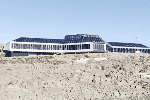 China’s Green Energy Adventure in Antarctica! βοΈπ¬οΈ China leads green energy transition in Antarctic exploration: Experts
