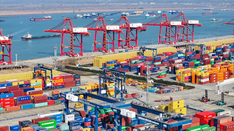 Chinas_GDP_expands_54_in_Q1 - My Global News: Young Voices China's GDP expands 5.4% in Q1