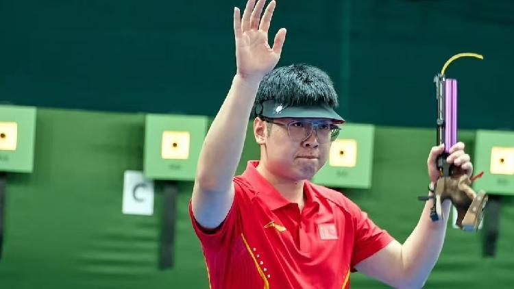 Chinas_Hu_Kai_wins_mens_10m_air_pistol_at_ISSF_World_Cup_in_Lima - My Global News: Young Voices China's Hu Kai wins men's 10m air pistol at ISSF World Cup in Lima