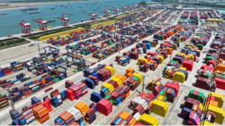 China's foreign trade shows resilience amidst global headwinds