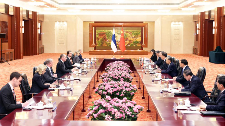 Chinas_top_legislator_holds_talks_with_Finnish_parliament_speaker - My Global News: Young Voices China's top legislator holds talks with Finnish parliament speaker