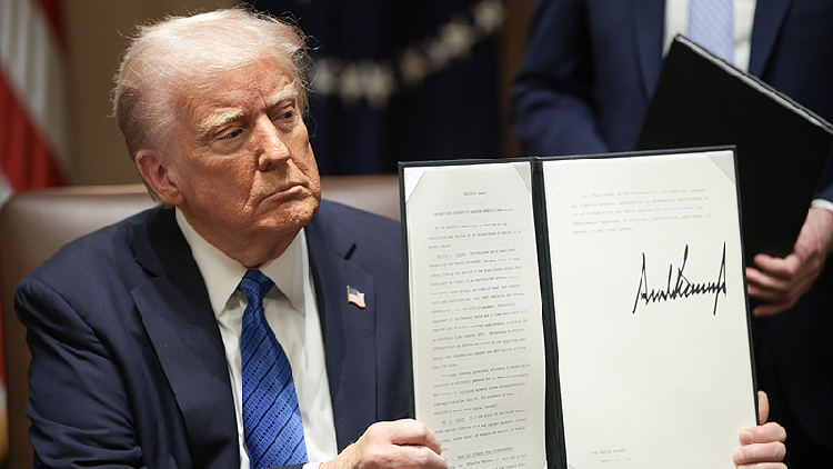 Expert_Trumps_tariffs_to_ignite_inflation_recession - My Global News: Young Voices Expert: Trump's tariffs to ignite inflation, recession