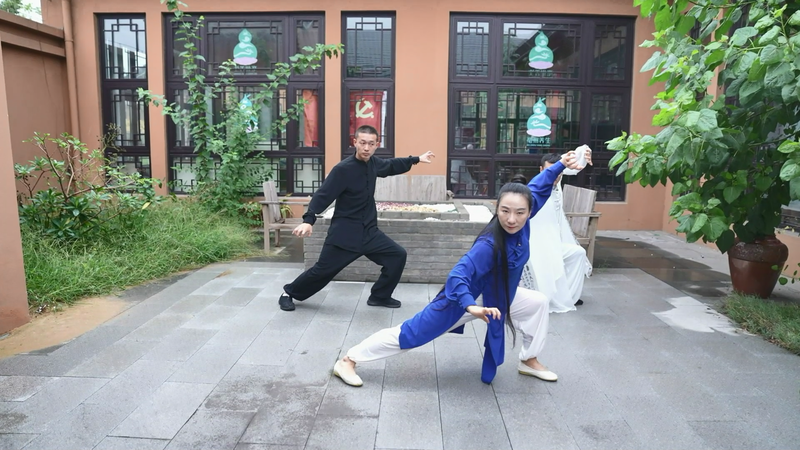 How the 'Five-Animal Exercises' can supercharge your health video poster