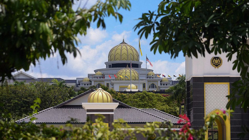 Live: Special coverage of welcome ceremony for Xi Jinping in Malaysia video poster