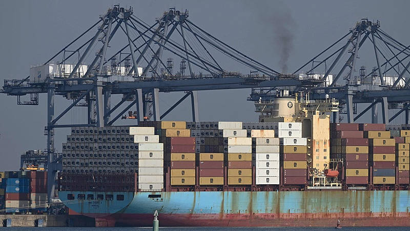 China’s Central Bank Governor Calls for Fair Trade to Help Global Economy π PBOC governor: U.S. tariffs put developing countries at risk video poster