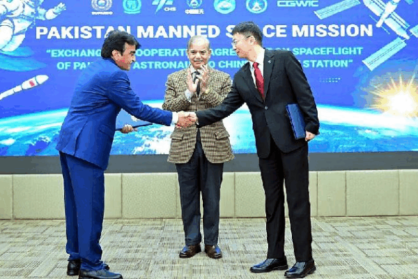 Pakistan’s Astronauts Set to Join China’s Space Station! Pakistani astronaut to join China Space Station as payload specialist