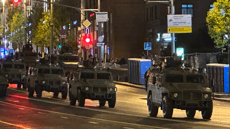 Russia holds first rehearsal for Victory Day military parade