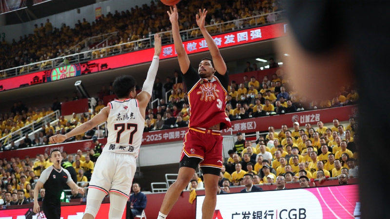 Shanxi begin CBA Playoffs with 42-point win over Guangdong