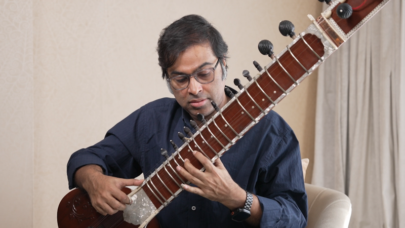 Sitar master bridges cultures through music at Tsinghua video poster