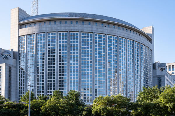 Spanish PM Sanchez to visit China April 10-11