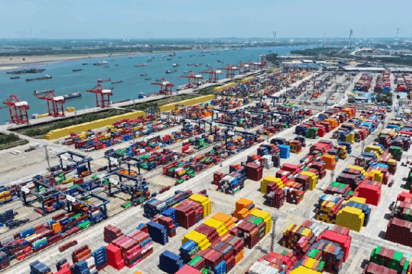 Tariff_shakes_world_economy_Will_China_respond_with_complex_policy - My Global News: Young Voices Tariff shakes world economy: Will China respond with complex policy?