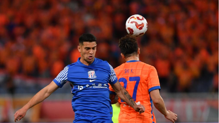 Undefeated Shanghai Shenhua Stays on Top with 1-0 Victory Over Shandong Taishan! Undefeated Shenhua continue to lead CSL standings after edging Taishan