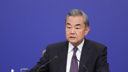 China’s Wang Yi Asks Five Big Questions About Fair Trade ππ€ Wang Yi counters U.S. 'tariff stick' with five questions