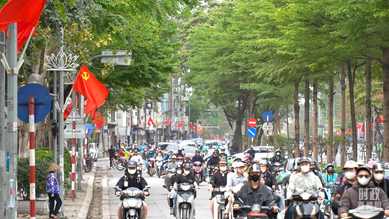 Xi_Jinping_bids_farewell_to_Vietnams_To_Lam - My Global News: Young Voices Xi Jinping bids farewell to Vietnam's To Lam