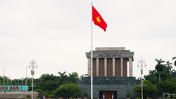 President Xi Jinping Pays Tribute at Ho Chi Minh’s Mausoleum Xi Jinping lays wreath at Ho Chi Minh Mausoleum in Hanoi