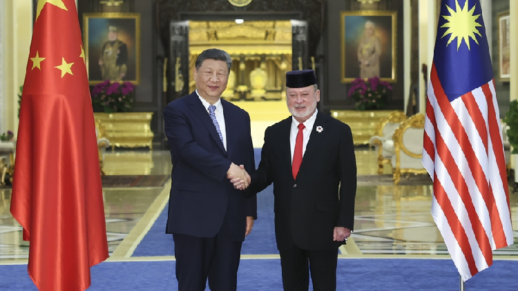 Xi calls for ushering in new 'Golden 50 Years' for China-Malaysia ties
